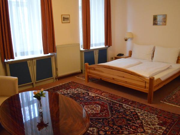 Pension Walzerstadt : photo 3 de la chambre chambre double