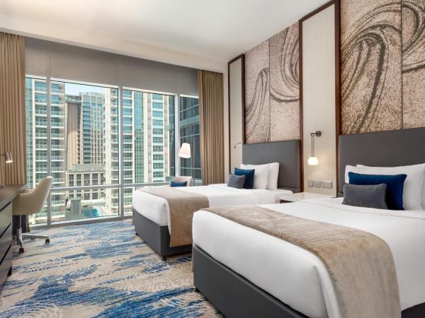 Wyndham Dubai Deira : photo 5 de la chambre chambre pour personnes à mobilité réduite - vue sur ville