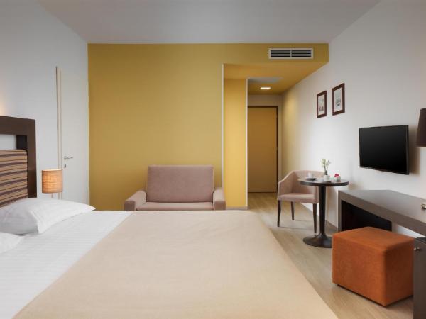 Hotel Garden Istra Plava Laguna : photo 3 de la chambre chambre communicante premium avec balcon - côté mer