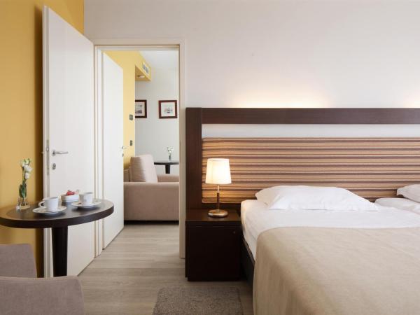 Hotel Garden Istra Plava Laguna : photo 4 de la chambre chambre communicante premium avec balcon - côté mer