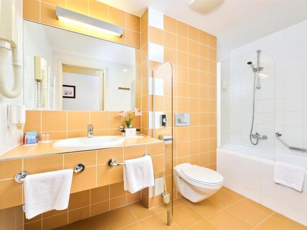 Hotel Garden Istra Plava Laguna : photo 4 de la chambre chambre premium avec balcon - côté mer