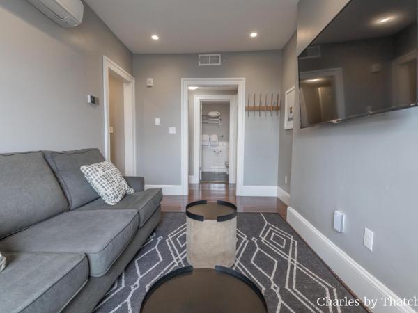 J Miller Flats by Thatch : photo 2 de la chambre appartement 1 chambre 4