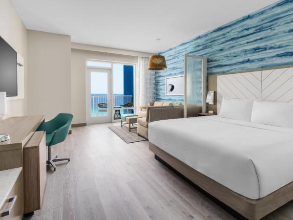 Hyatt Place Panama City Beach - Beachfront : photo 8 de la chambre one-bedroom king suite with balcony and gulf view - high floor