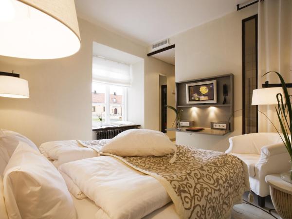 Ulfsunda Slott : photo 4 de la chambre chambre double standard