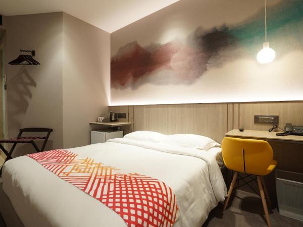 Ginger Mumbai, Goregaon : photo 4 de la chambre chambre occupation en journée - enregistrement et départ le même jour - 9h00 à 17h00