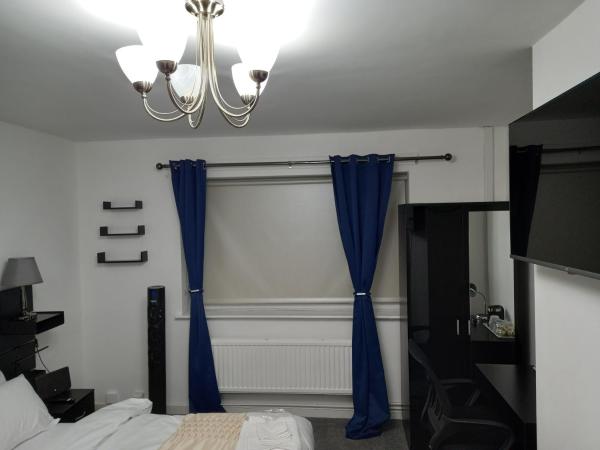 Cozzy Accommodation : photo 6 de la chambre chambre double