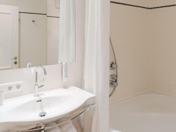 Hotel Spiess & Spiess : photo 7 de la chambre suite junior - vue sur jardin