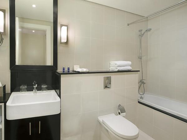 DAMAC Maison Cour Jardin : photo 5 de la chambre chambre de luxe - vue sur centre-ville