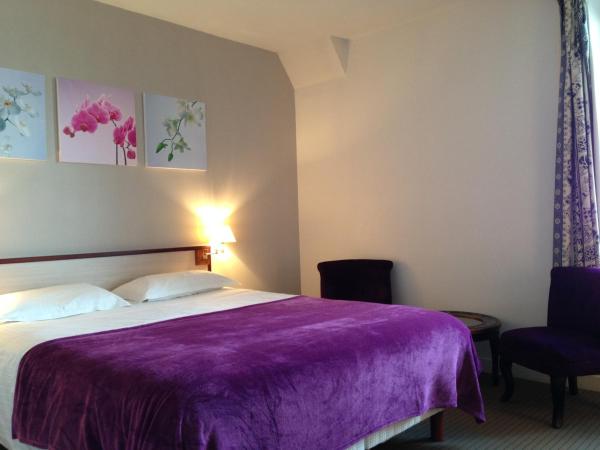 Hotel d'Aleth : photo 1 de la chambre chambre lit king-size - vue sur mer