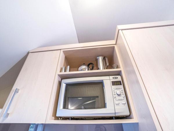 Kings Of Riccarton Motel : photo 2 de la chambre studio lit king-size
