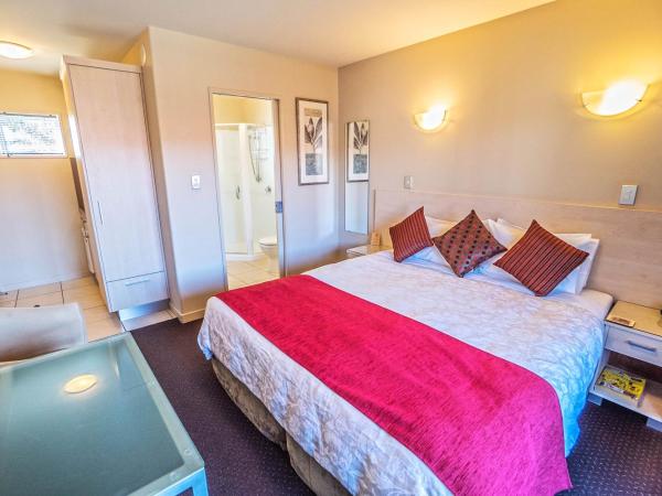 Kings Of Riccarton Motel : photo 6 de la chambre studio lit king-size