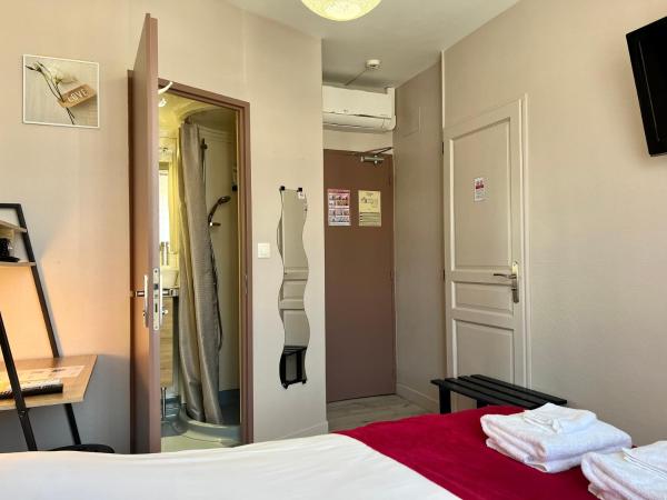 Logis Hôtel des Causses : photo 6 de la chambre petite chambre double
