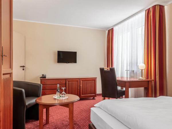 AZIMUT Hotel Nuremberg : photo 2 de la chambre chambre simple standard