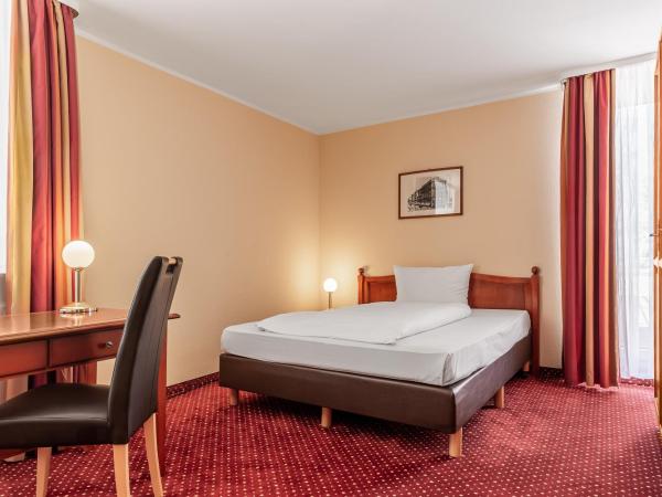 AZIMUT Hotel Nuremberg : photo 1 de la chambre chambre simple standard