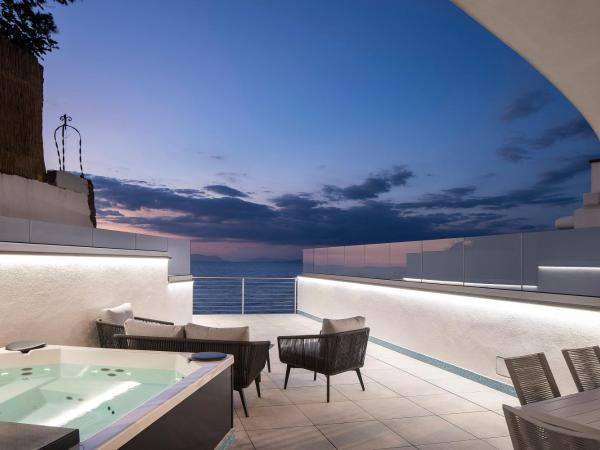 Ischia Blu Resort : photo 4 de la chambre suite avec jacuzzi