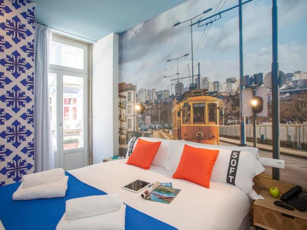 Casual Raízes Porto : photo 1 de la chambre chambre double avec balcon