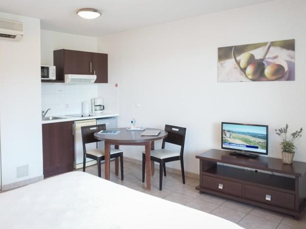 Zenitude Hôtel-Résidences Toulon Six Fours : photo 3 de la chambre studio standard