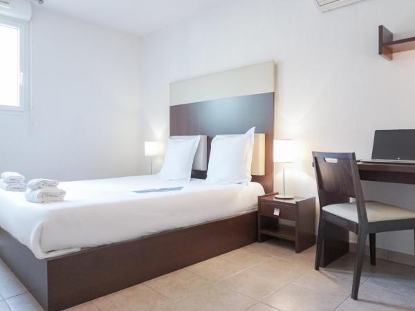 Zenitude Hôtel-Résidences Toulon Six Fours : photo 2 de la chambre appartement supérieur 1 chambre