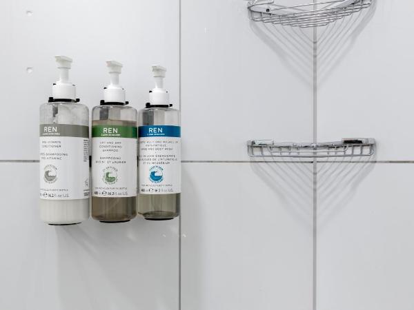 numa I Artol Rooms & Apartments : photo 5 de la chambre large studio with kitchenette