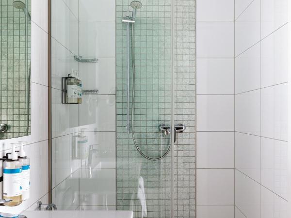 numa I Artol Rooms & Apartments : photo 8 de la chambre large studio with kitchenette