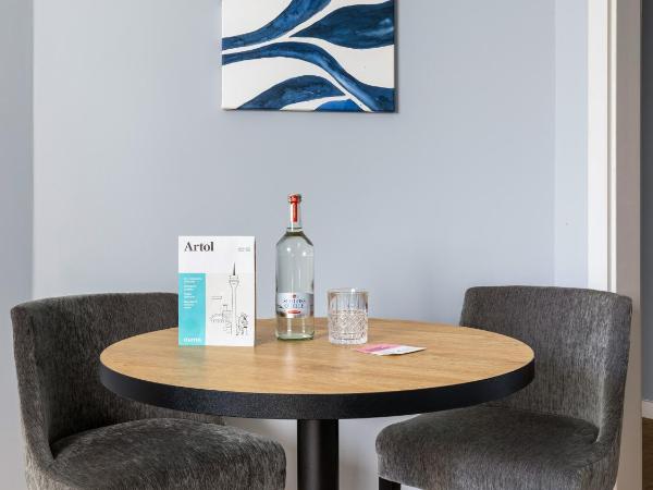 numa I Artol Rooms & Apartments : photo 4 de la chambre extra large studio with kitchenette and sofa bed