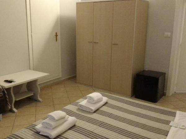 Hotel Trieste : photo 2 de la chambre chambre quadruple confort