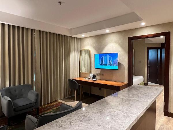 City Seasons Suites : photo 7 de la chambre suite 1 chambre de luxe