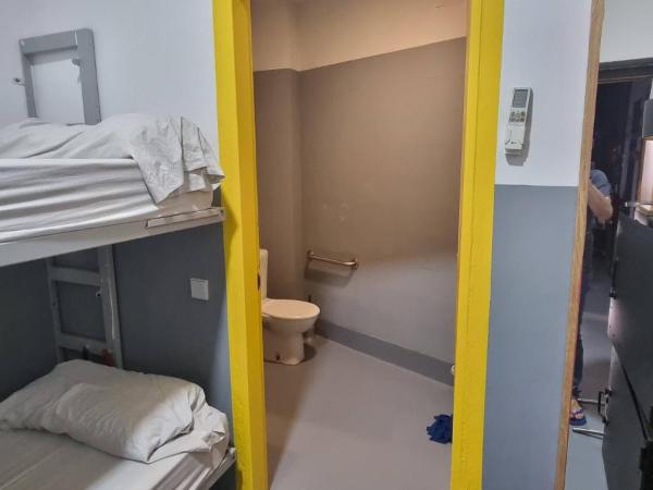 SEVILLE YOUR WAY : photo 4 de la chambre chambre lits jumeaux avec salle de bains privative