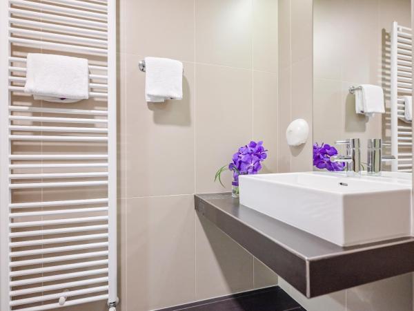 Hotel Laurus - Liburnia : photo 4 de la chambre chambre lits jumeaux - vue sur piscine