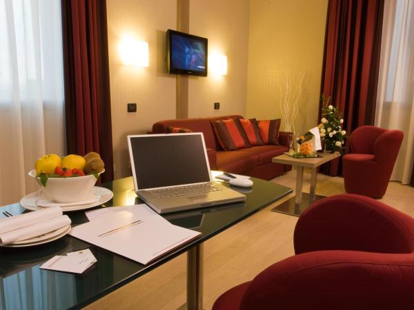 Hotel Cosmopolitan Bologna : photo 1 de la chambre suite junior
