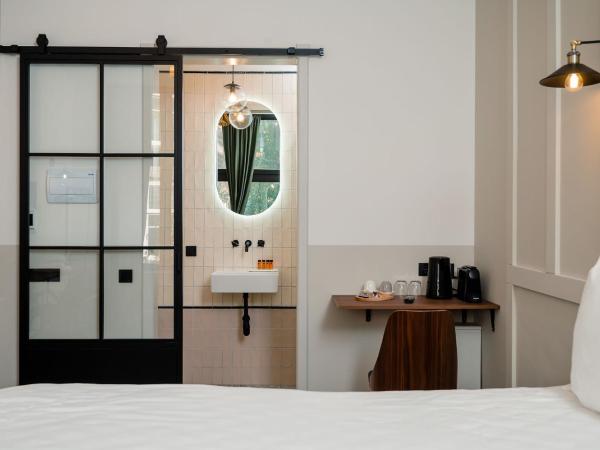 Mr.Lewis Rotterdam : photo 7 de la chambre chambre confort