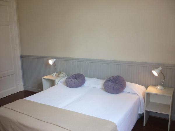 Hotel Du Helder : photo 1 de la chambre chambre double ou lits jumeaux