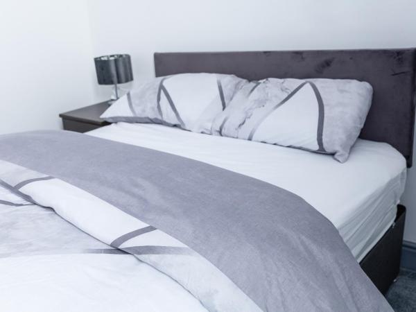 Empress House : photo 2 de la chambre chambre double avec salle de bains privative