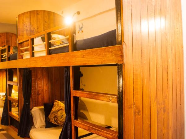 Jugglers Backpack : photo 9 de la chambre lit dans dortoir mixte de 8 lits