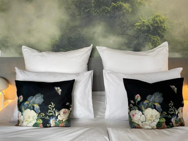 Willa Biblijne Ogrody Częstochowa : photo 2 de la chambre chambre double ou lits jumeaux avec salle de bains privative