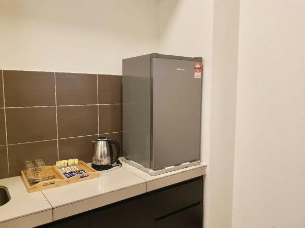 Taman Air Lagoon Resort at A921, unlimited waterpark access, Melaka : photo 7 de la chambre appartement - vue sur piscine