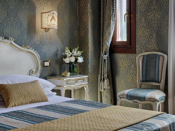 Antica Locanda al Gambero : photo 3 de la chambre chambre triple