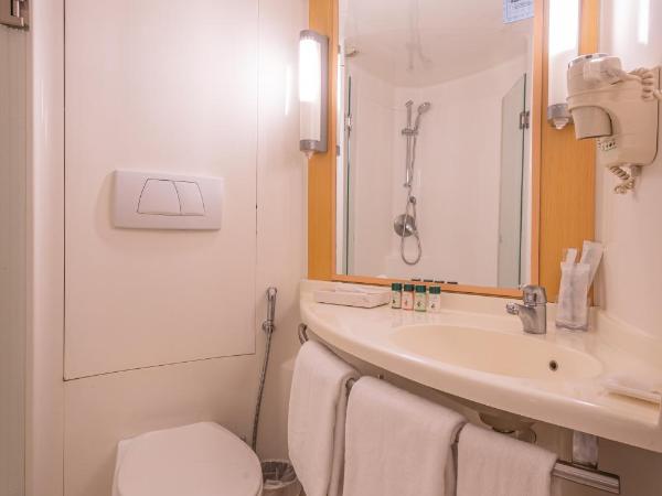 ibis New Delhi Aerocity - An Accor Brand : photo 3 de la chambre chambre standard lit queen-size