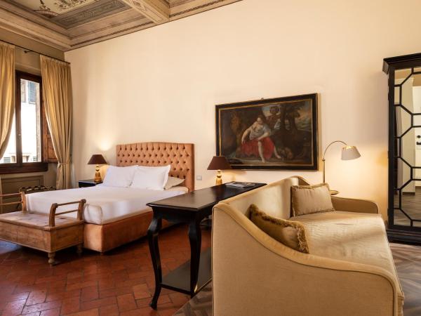 Palazzo Martellini Residenza d'epoca : photo 10 de la chambre suite