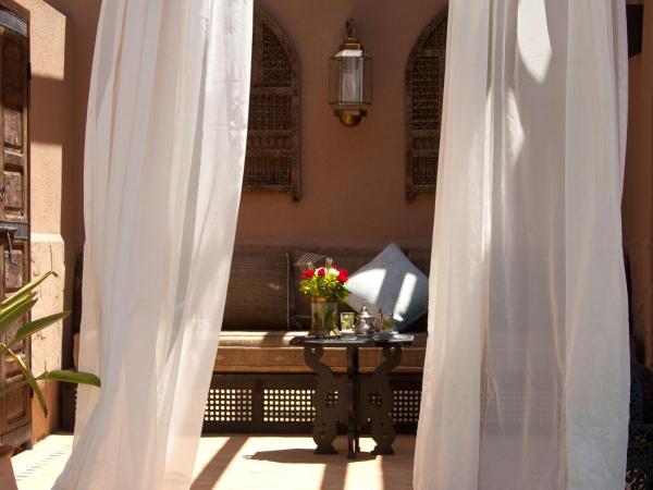 Palais de l'O - Maison d'hôtes : photo 7 de la chambre chambre double/lits jumeaux unik palais