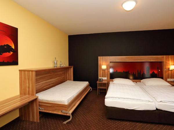 Hotel Silberhorn : photo 4 de la chambre chambre triple standard