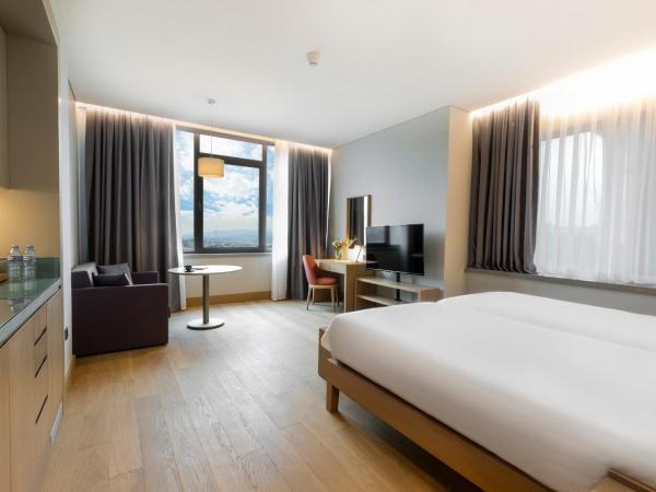 Radisson Hotel Istanbul Harbiye : photo 6 de la chambre chambre premium - vue sur bosphore