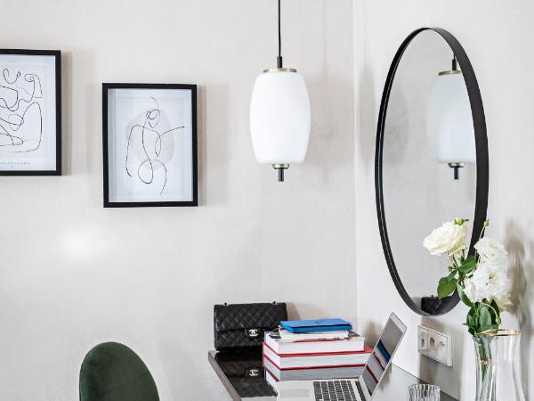 Holiday Inn Paris Palais de l'Elysée, an IHG Hotel : photo 2 de la chambre chambre lit king-size standard