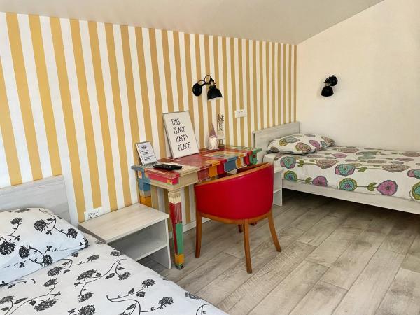 Hostel Pipištrelo : photo 2 de la chambre chambre triple avec salle de bains privative