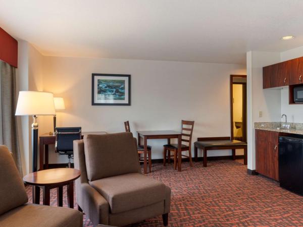 Best Western Pony Soldier : photo 4 de la chambre suite lit king-size – non-fumeurs