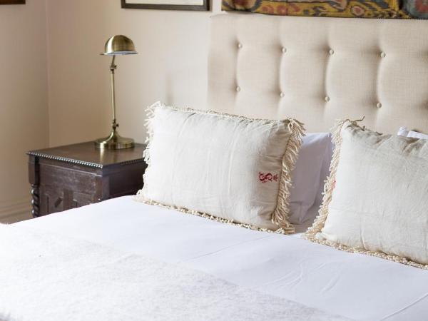 The Corinda Collection : photo 5 de la chambre chambre double de luxe avec douche - samuel crispl