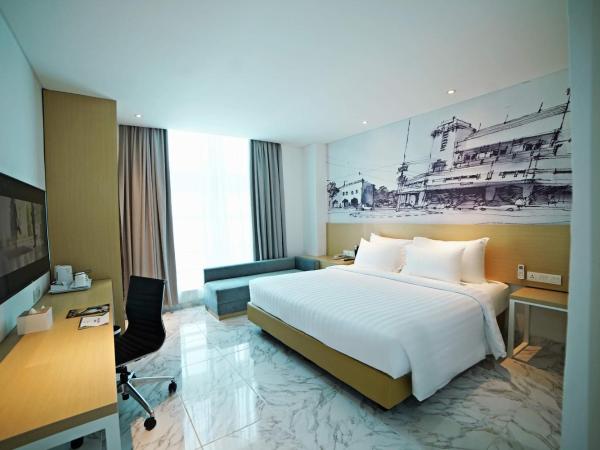 PALM PARK Hotel Surabaya : photo 1 de la chambre chambre lit king-size deluxe