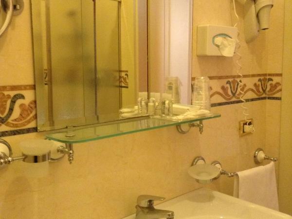 Il Canale Hotel : photo 4 de la chambre chambre triple