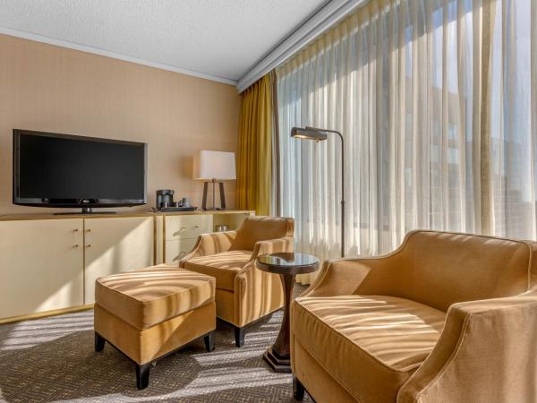 Omni Mont-Royal Hotel : photo 4 de la chambre chambre deluxe avec 2 lits doubles