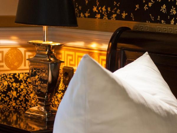 Myer's Hotel Berlin : photo 3 de la chambre chambre de luxe double ou lits jumeaux avec baignoire spa